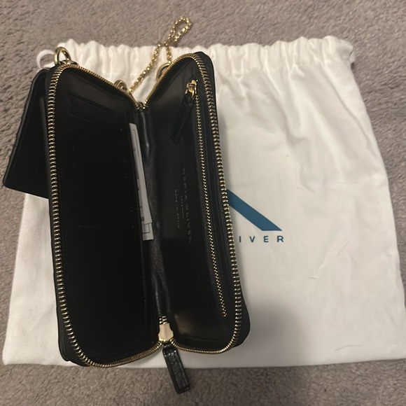 Maria Oliver crocodile sling - Picture 6 of 11